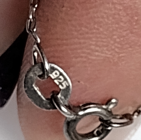 NWOT Sterling silver and diamond necklace - Picture 4 of 8